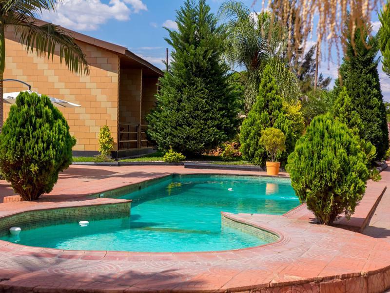 Mika Hotel Kabulonga Lusaka Extérieur photo